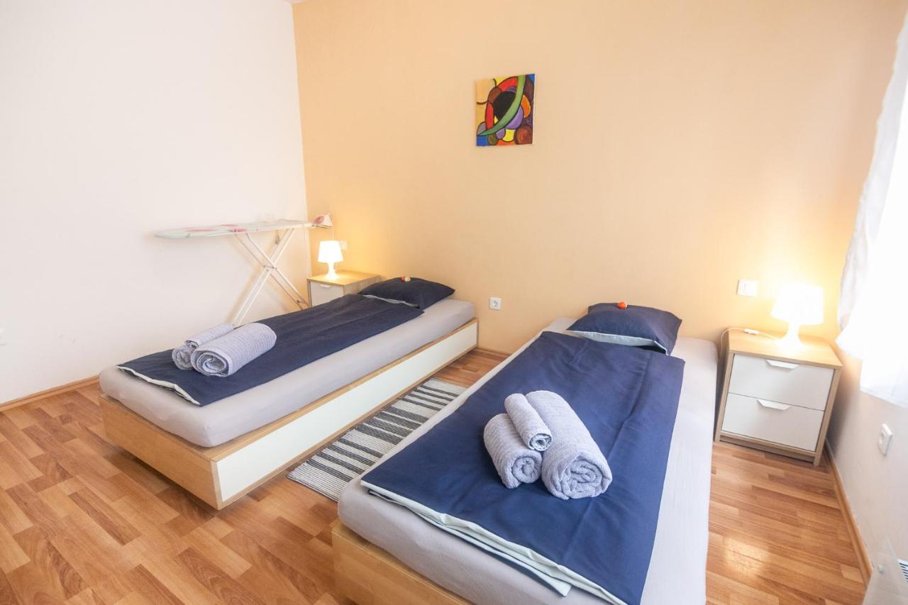Apartment Noemi Пула Экстерьер фото