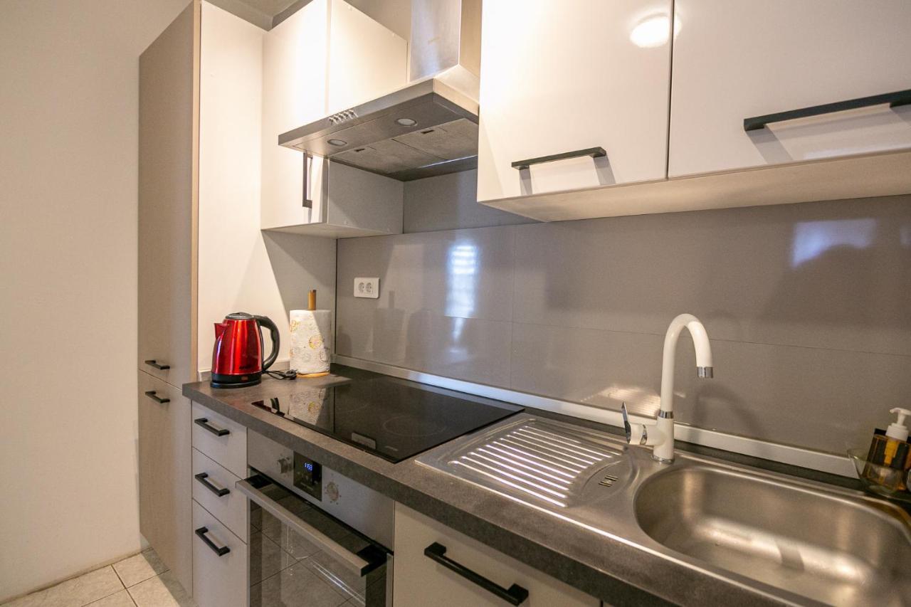 Apartment Noemi Пула Экстерьер фото